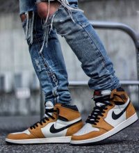 Air Jordan 1 Retro High OG ‘Rookie of the Year’ 555088-700