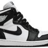 Air Jordan 1 Retro High OG ‘Bloodline’ 555088-062