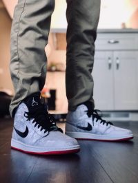 CLOT x Air Jordan 1 Mid ‘Fearless’ CU2804-100