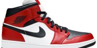 Air Jordan 1 Mid ‘Chicago Black Toe’ 554724-069