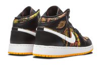 Air Jordan 1 Mid GS ‘Black Laser Orange’ 555112-003