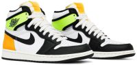 Air Jordan 1 Retro High OG ‘Volt’ 555088-118