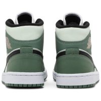 Air Jordan 1 Mid SE ‘Dutch Green’ CZ0774-300