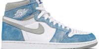 Air Jordan 1 Retro High OG ‘Hyper Royal’ 555088-402