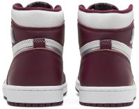 Air Jordan 1 Retro High OG ‘Bordeaux’ 555088-611