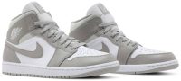 Air Jordan 1 Mid ‘College Grey’ 554724-082