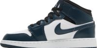 Air Jordan 1 Mid GS ‘Armory Navy’ 554725-411