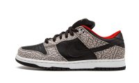 Supreme x Dunk Low Pro SB 'Black Cement' 304292-131