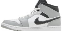 Air Jordan 1 Mid ‘Light Smoke Grey’ 554724-078