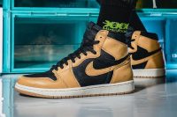 Air Jordan 1 Retro High OG ‘Heirloom’ 555088-202