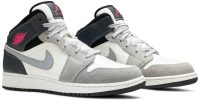 Air Jordan 1 Mid ‘White Grey Hyper Pink’ 555112-117