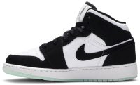 Air Jordan 1 Mid SE GS ‘Glow in the Dark Panda’ BQ6931-103